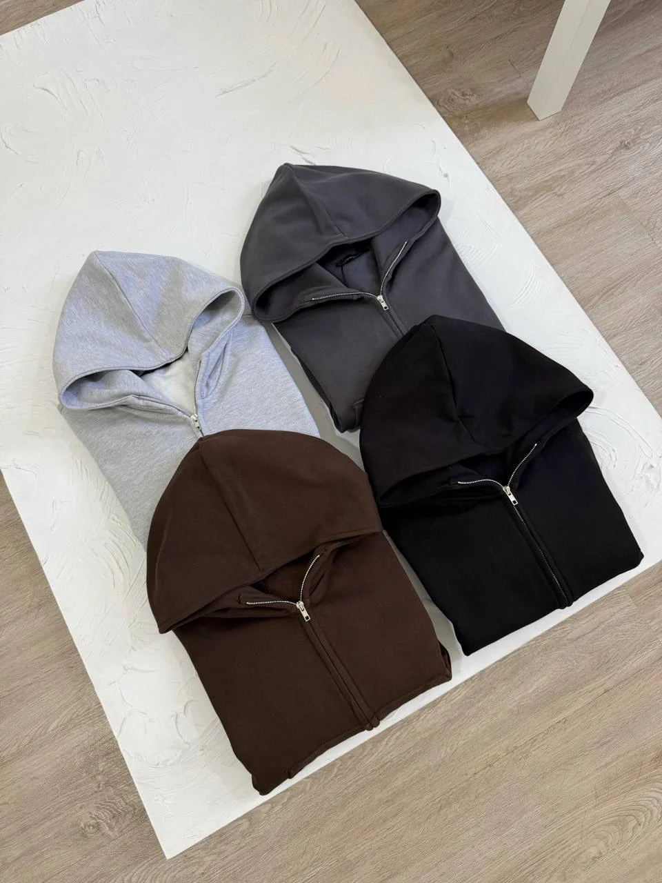 سویشرت نووترا - Image 2